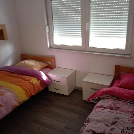 Διαμέρισμα Apartman Nevera